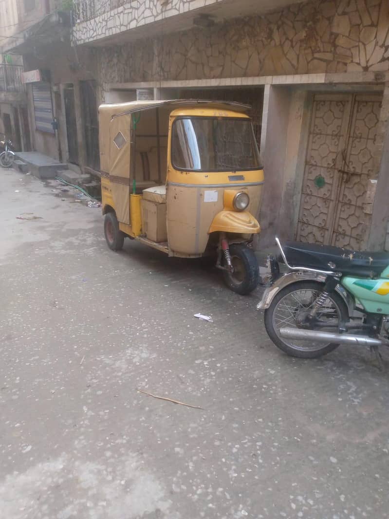 Auto Rickshaw 0