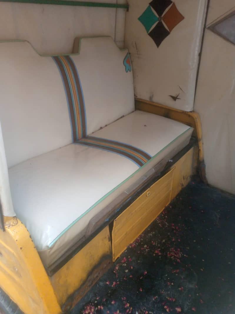 Auto Rickshaw 1