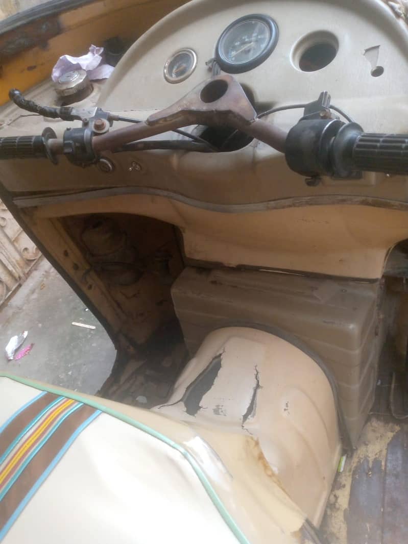 Auto Rickshaw 6