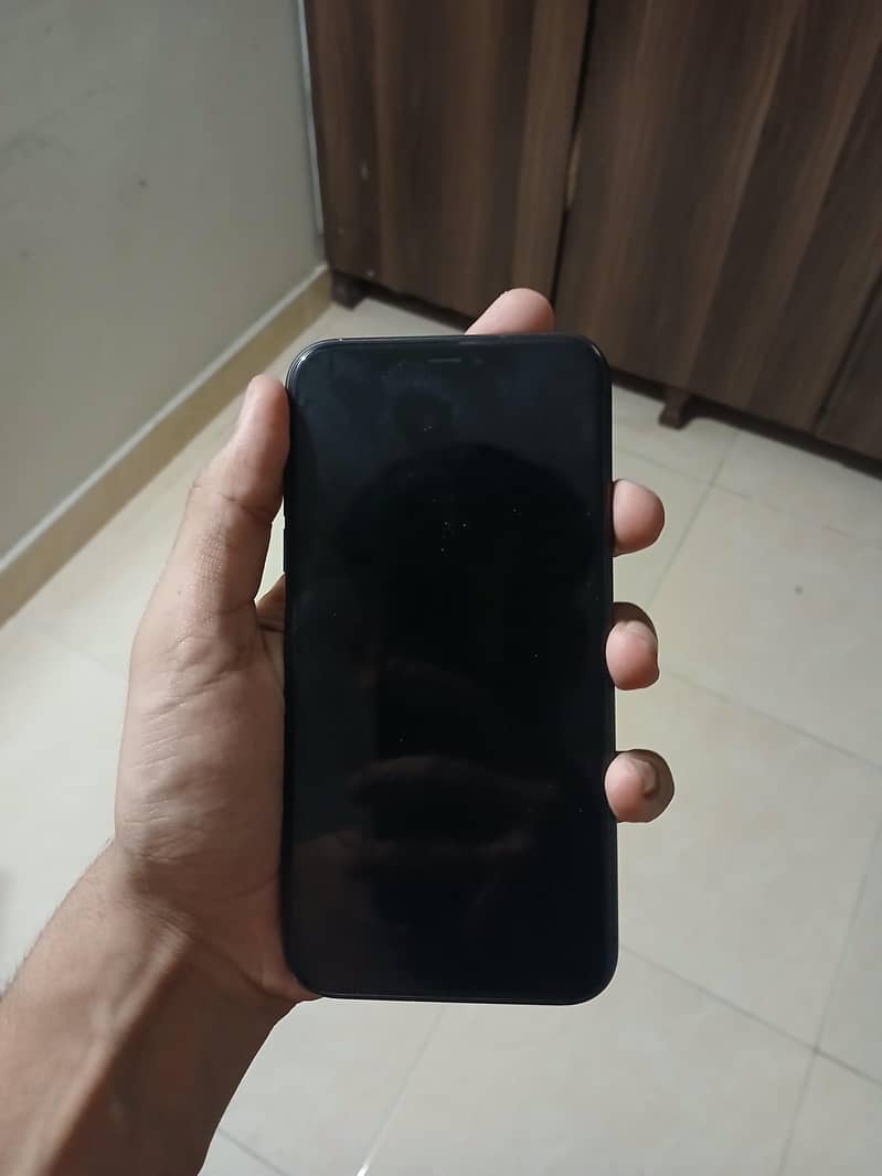 Apple iPhone 11 1