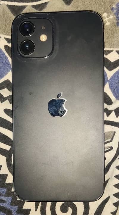Apple iPhone 12