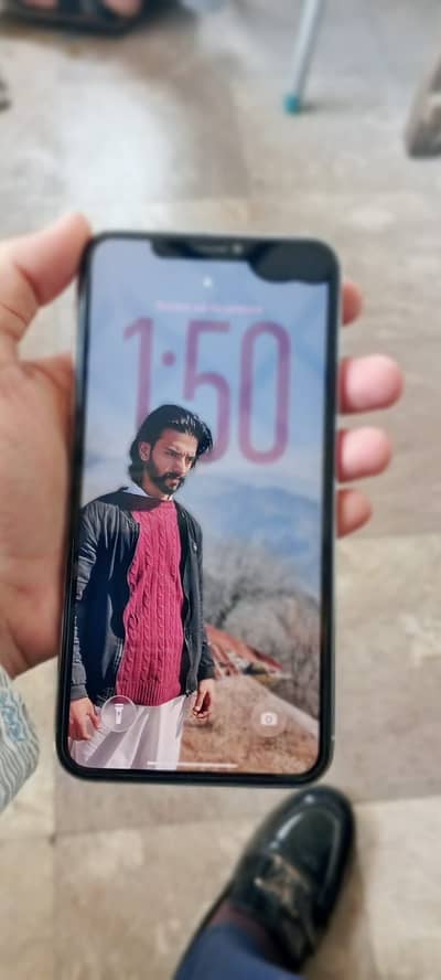 iPhone 11pro max 256 GB