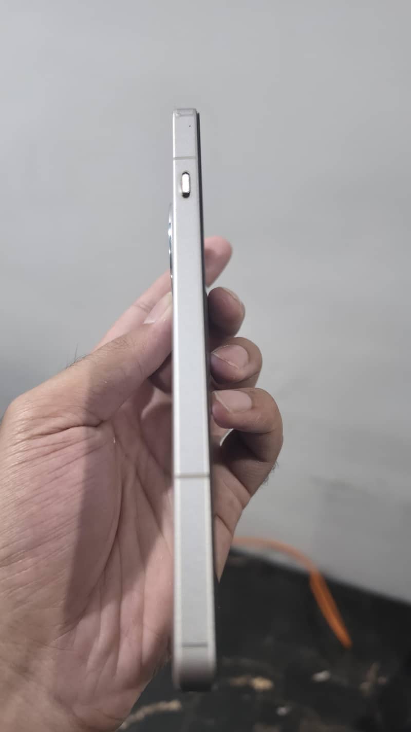 One Plus 13R 4