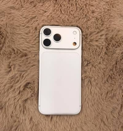 Apple iPhone 17 Pro Max jv