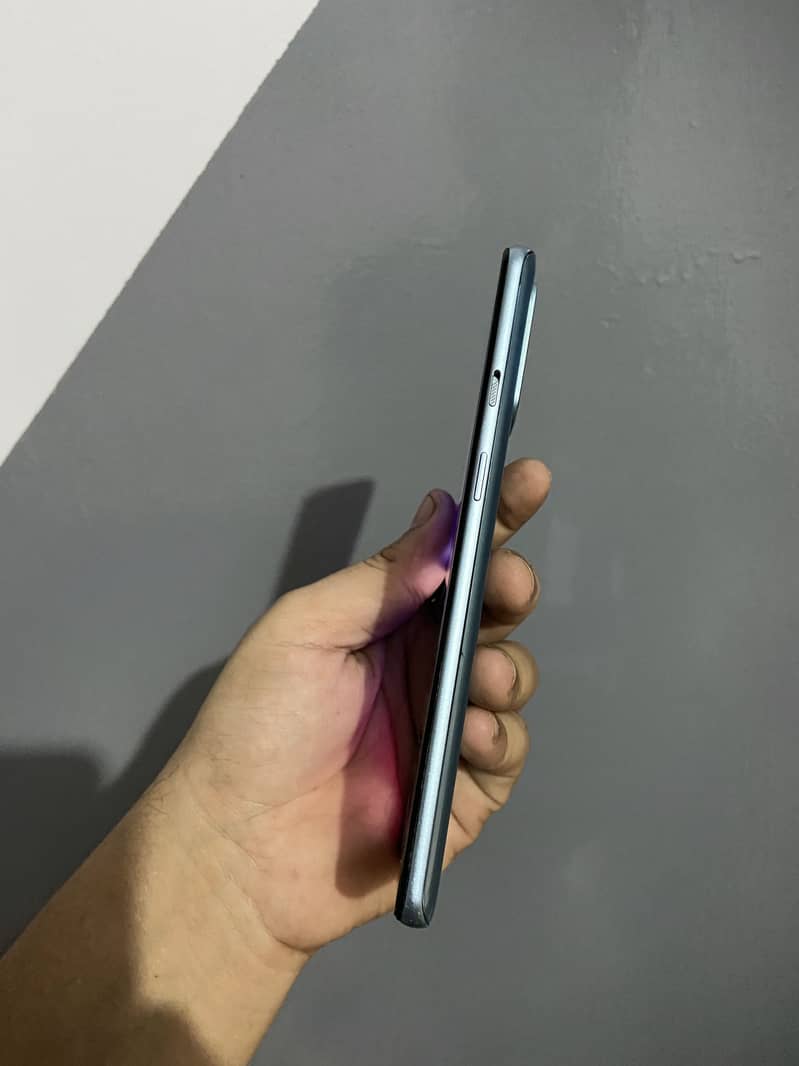 One Plus 9 4
