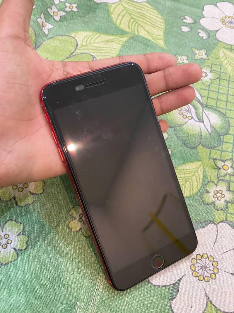 Apple iPhone 8 Plus 2