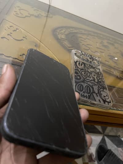iphone 17 promax 256 Gb glass cracked