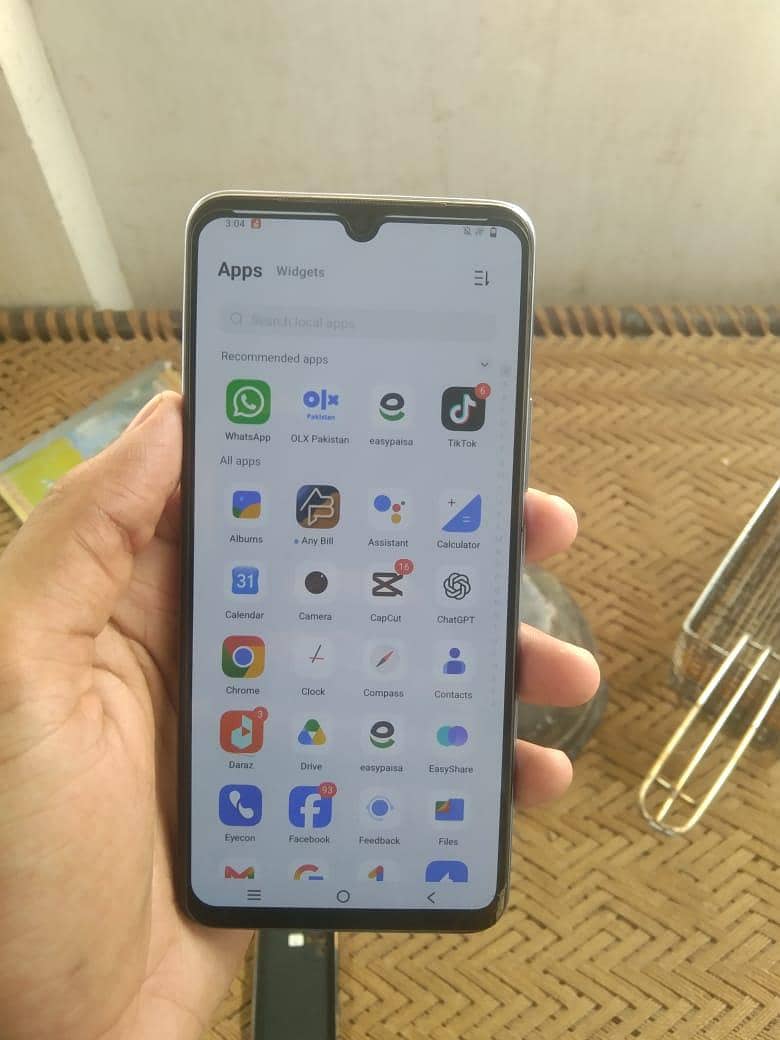 Vivo V21 8