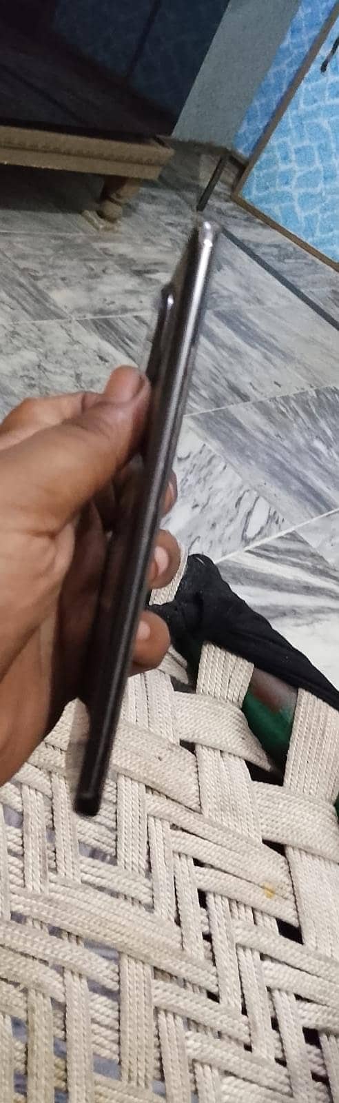 camon 30s 4