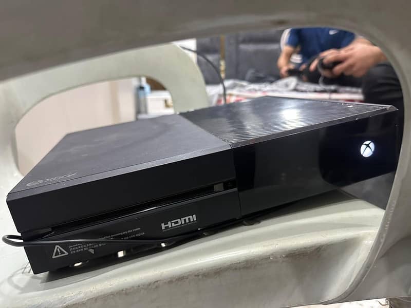 Xbox One 9