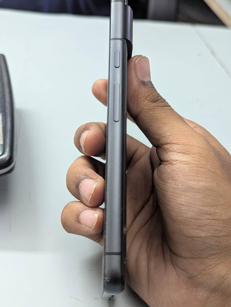 google pixel 8 - 8/128 1