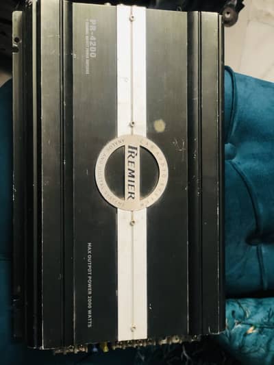 Premier 4 channel amplifer  in good condition