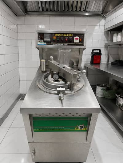Pressure fryer broast meachine