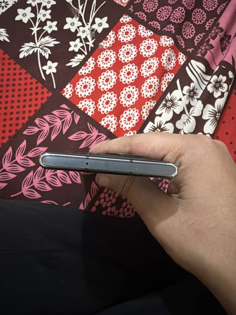 Tecno Phantom X2 Pro 5