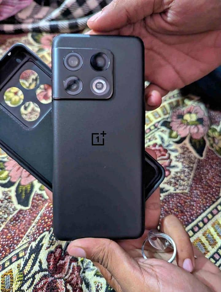 One Plus 10 Pro 0