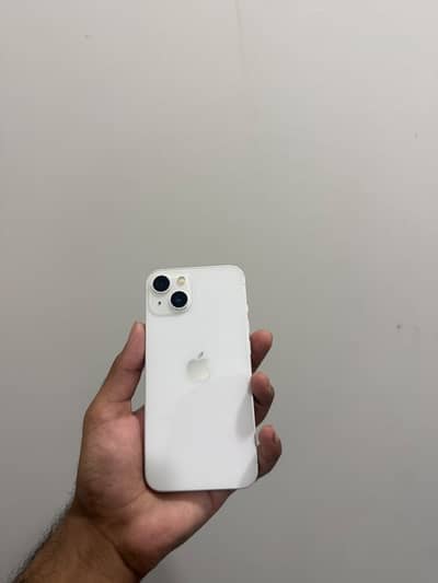 Apple iPhone 13