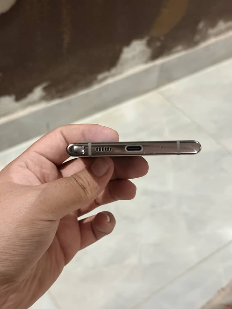Samsung Mobile Note 10 Plus 7