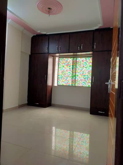 Gulshan-e-Iqbal Block 10-A 25K rent