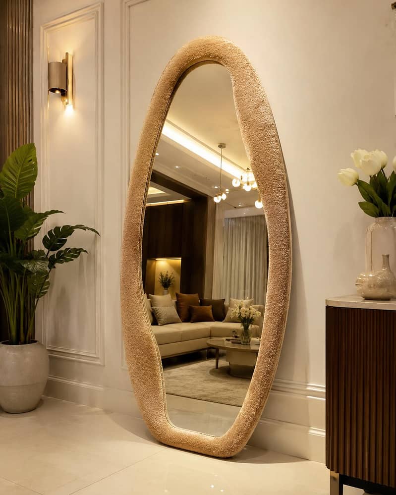 selfie Mirror cushion frames 3