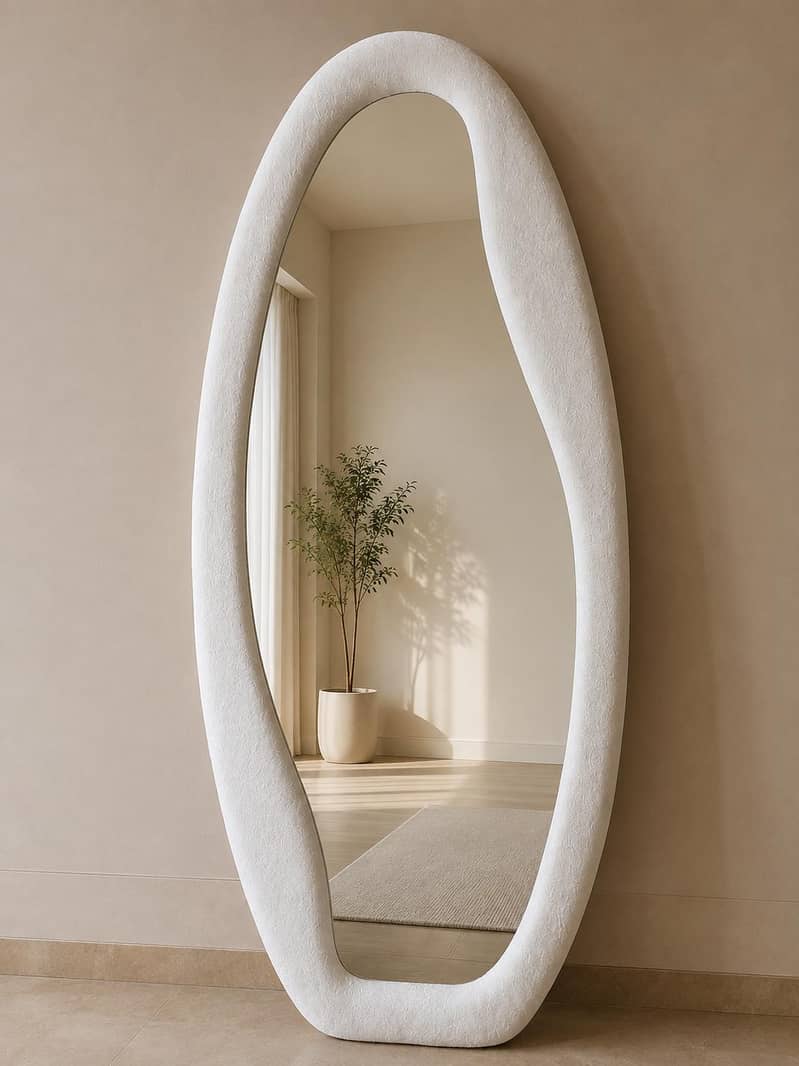 selfie Mirror cushion frames 5