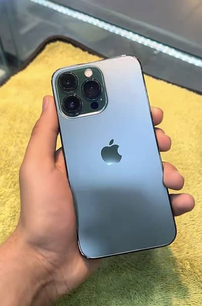 Apple iPhone 13 Pro