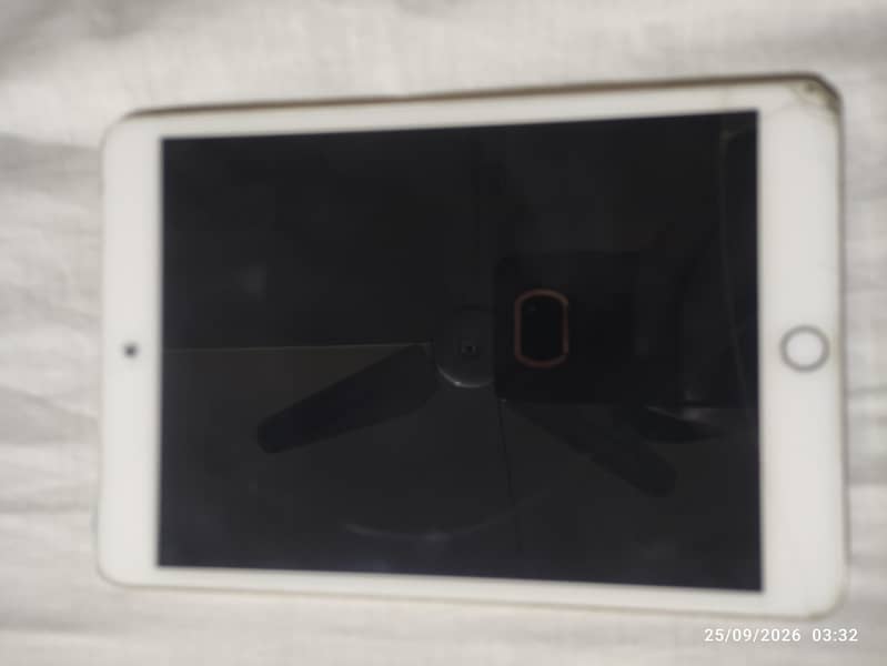 Apple iPad Mini 3 3