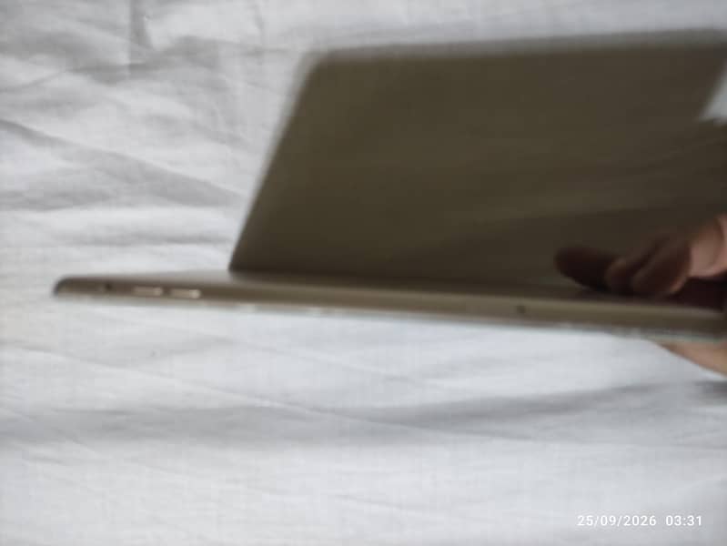 Apple iPad Mini 3 9
