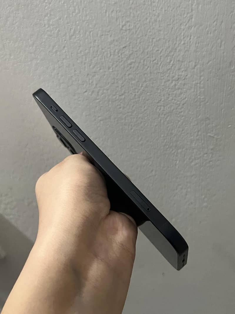Iphone 12 jv 3