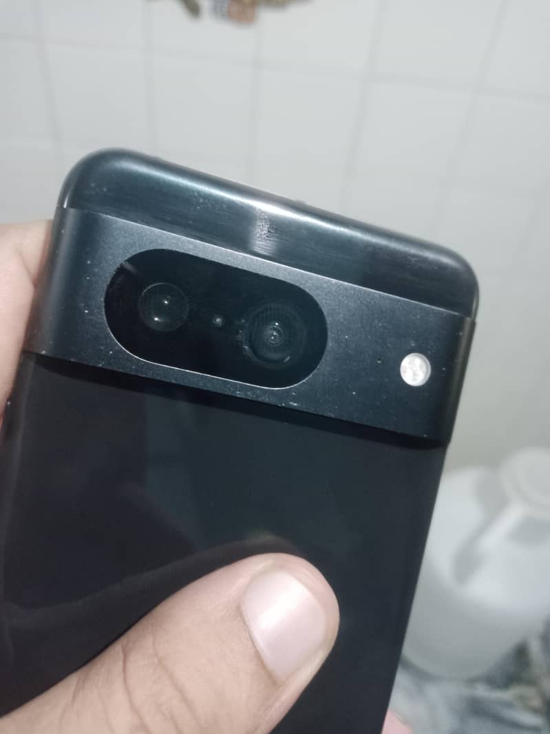 Google Pixel 8 Approved 1