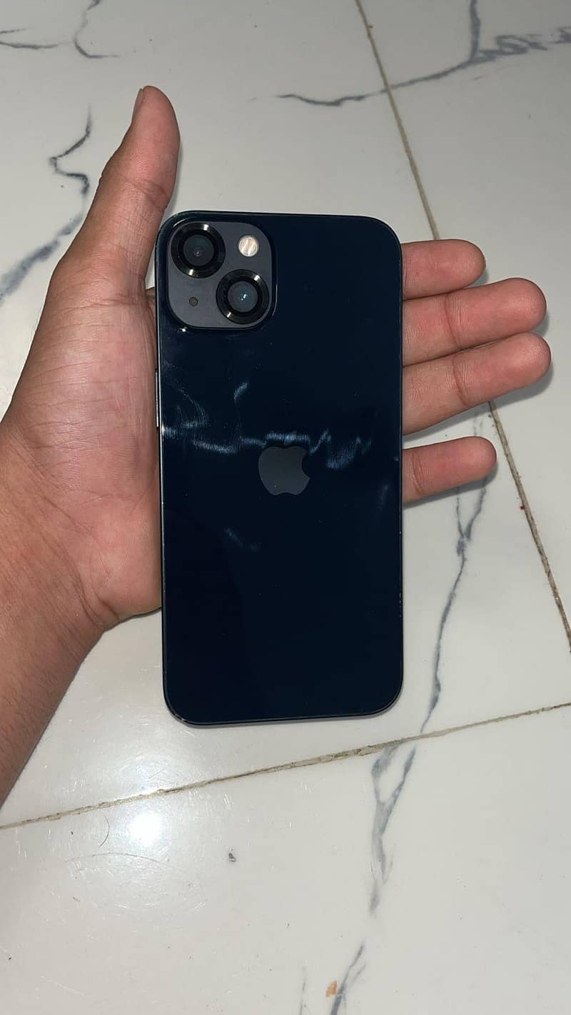 Apple iPhone 13 0