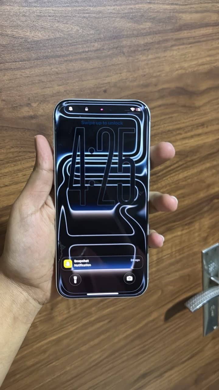 Apple iPhone 17 Pro Max 6