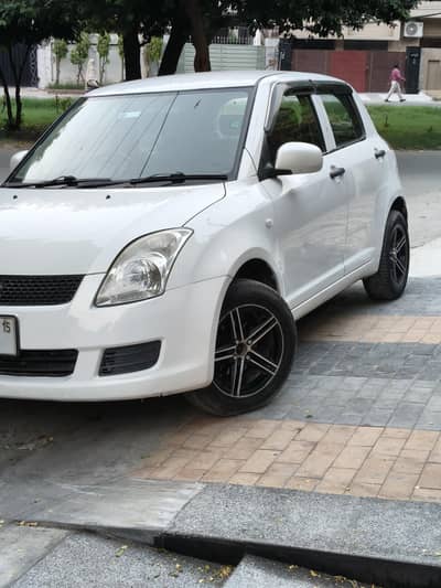 Suzuki Swift 2015 Dx