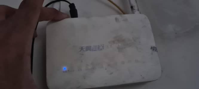 router for sale in gud condition fiber optic 03281010987