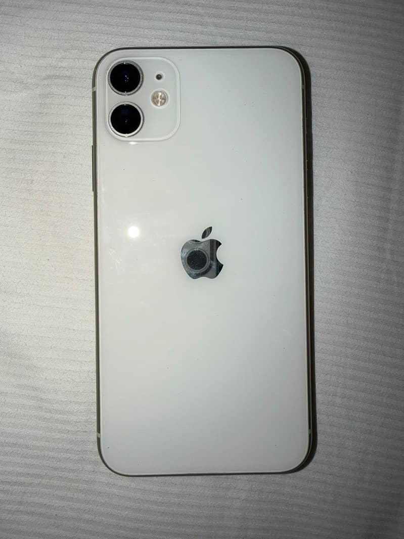 Apple iPhone 11 3