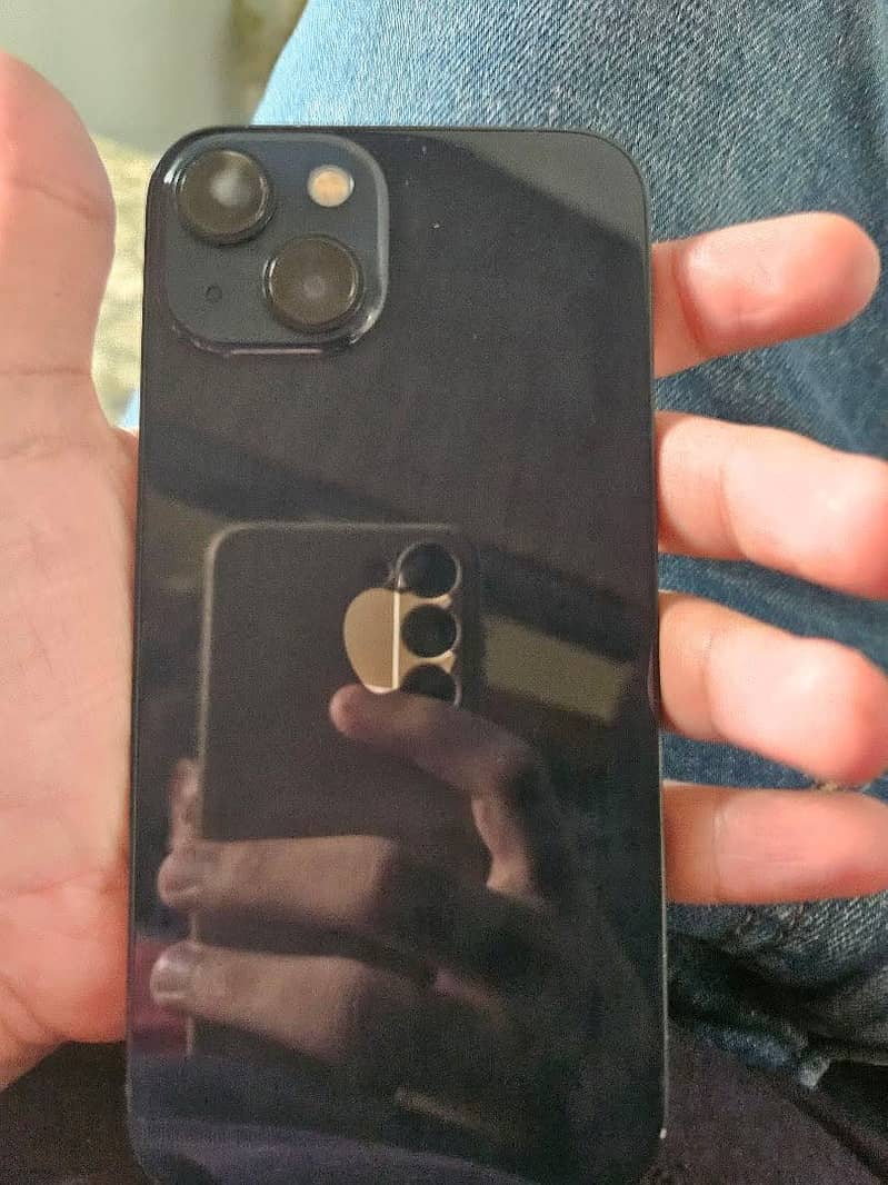 Apple iPhone 13 1