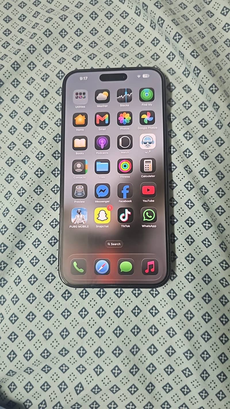 Apple iPhone 15 plus 0