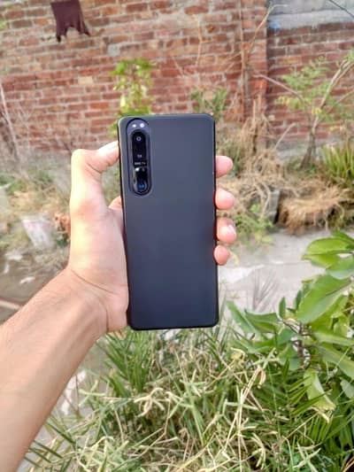 SONY 1 MARK 3  IN EXCELLENT  10/10 CONDITION