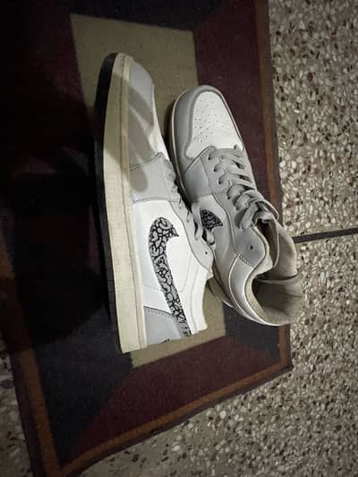 Nike jordans