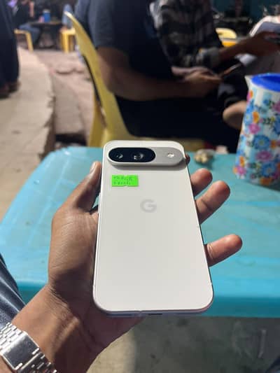 Google Pixel 9 5G — 12/128GB | Porcelain White