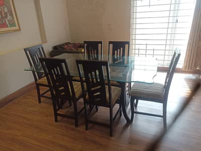 6 Seats Dining Table for sale