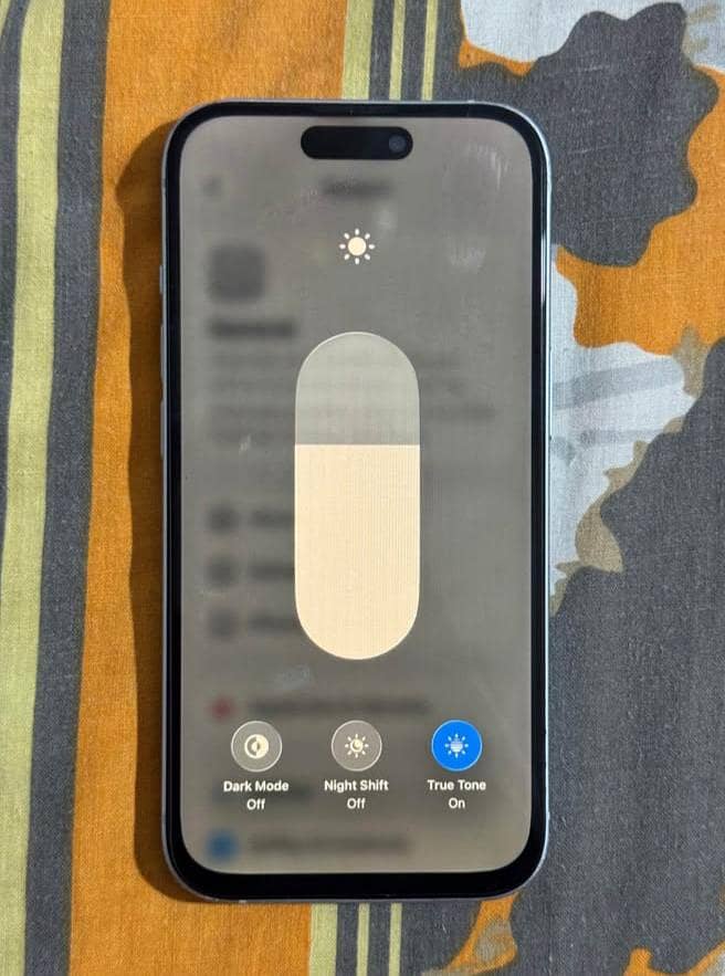 Apple iPhone 15 2