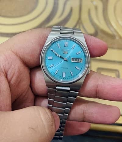 2) Seiko5 Japan 100%Original Automatic Watches AquaBlue&DarkBlue 10/10
