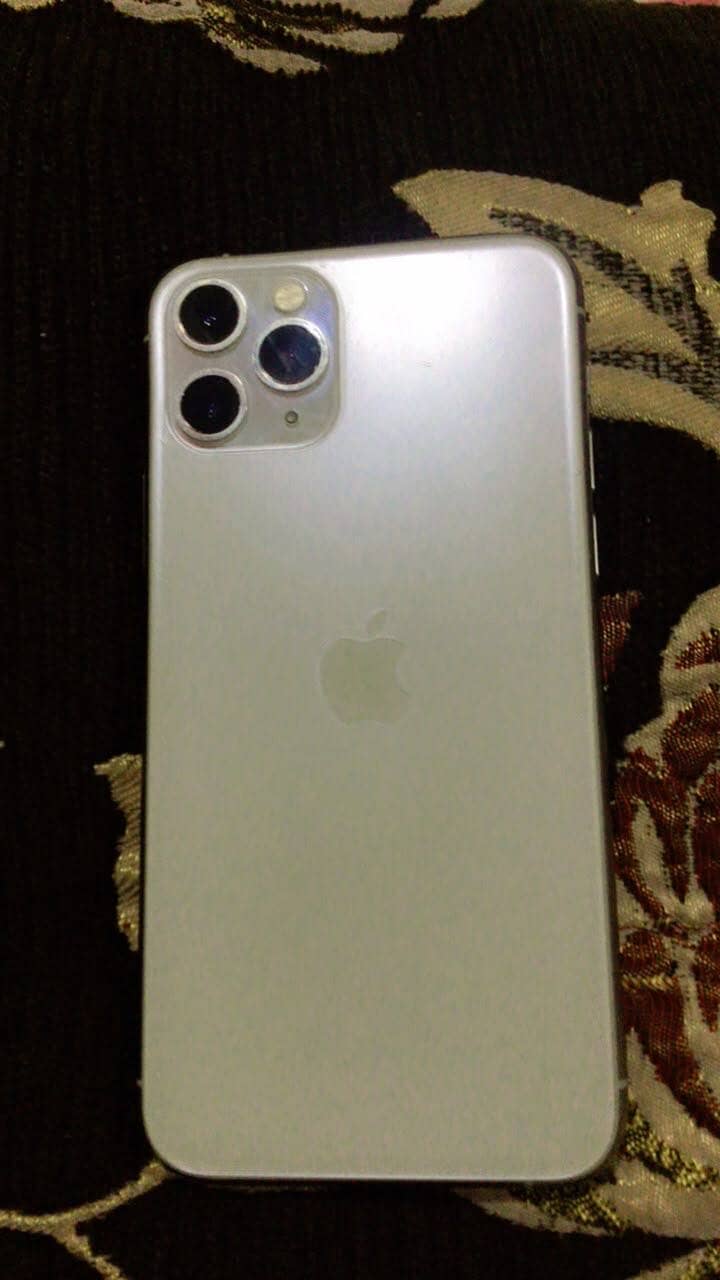 Apple iPhone 11 Pro 1