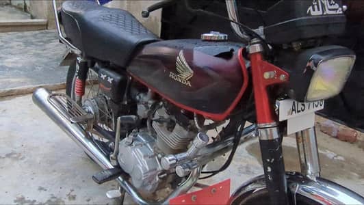 Honda 125 CC contact number 03255335126