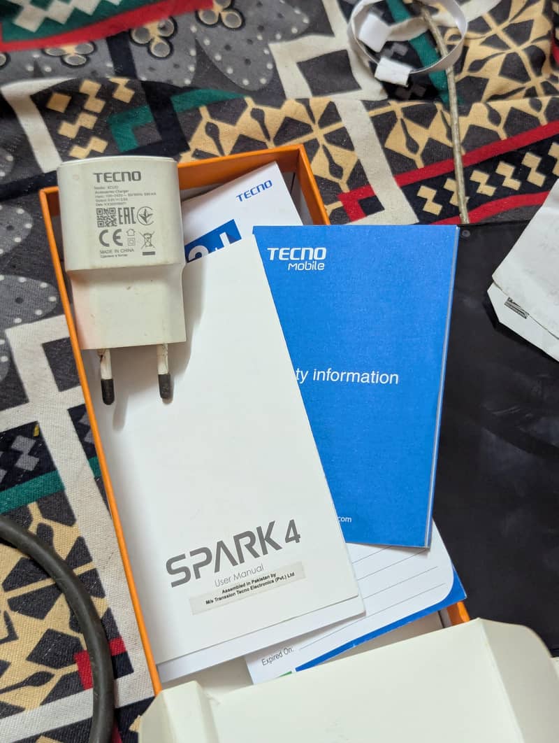 Tecno Spark 4 4