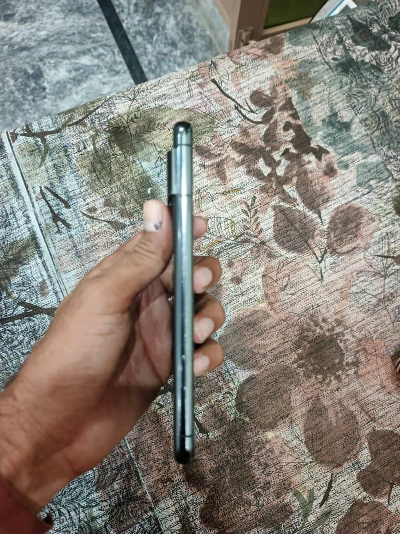 Google Pixel 8 Pro 3