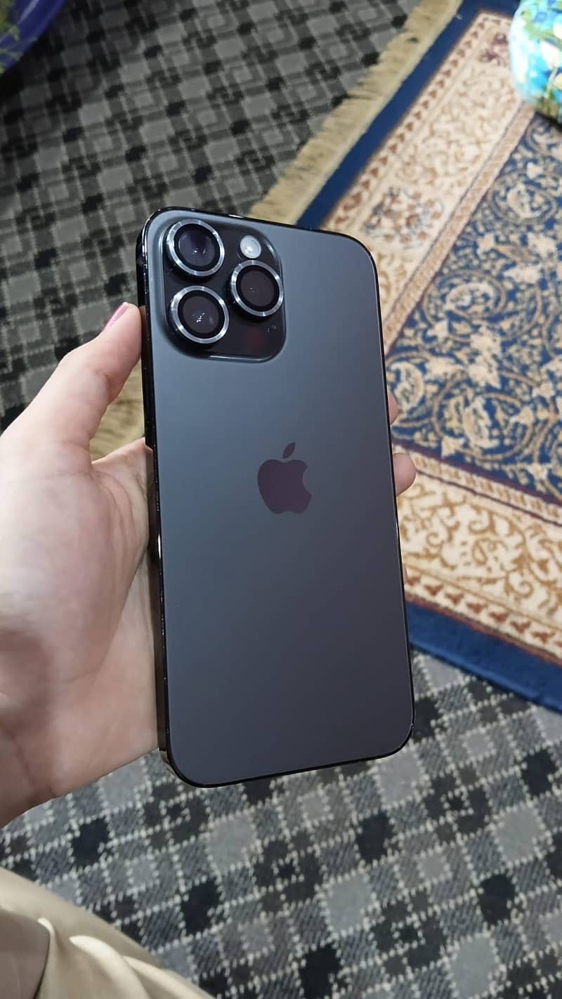 Apple iPhone 14 4