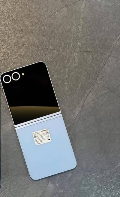 Samsung Mobile Z Flip 6