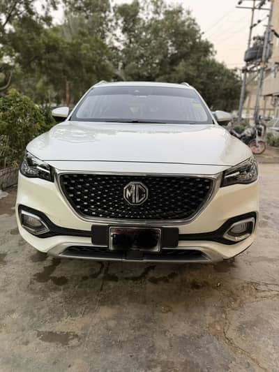 MG HS 2021