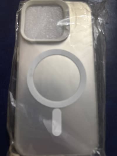 Brand New apple iphone 15 pro cover magnet Pakistan free delivery